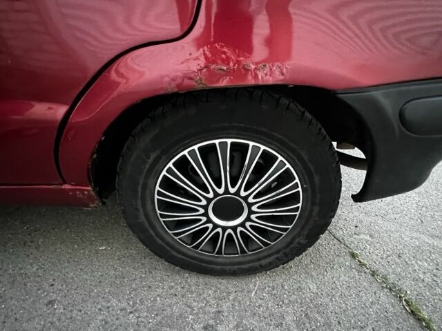 Красный Шкода Фелиция, объемом двигателя 1.3 л и пробегом 223 тыс. км за 1300 $, фото 6 на Automoto.ua