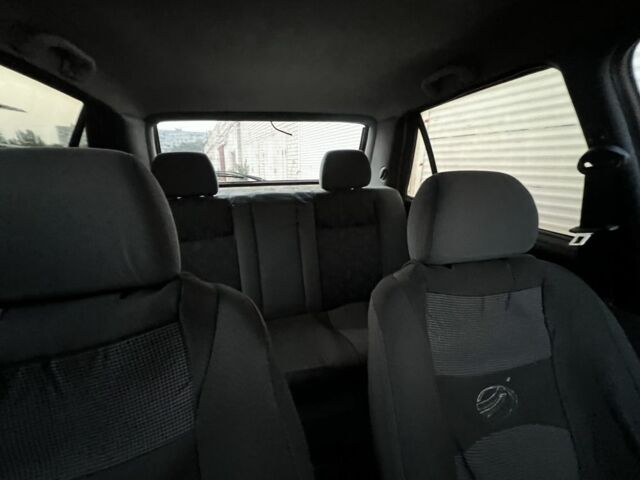 Красный Шкода Фелиция, объемом двигателя 1.3 л и пробегом 223 тыс. км за 1300 $, фото 1 на Automoto.ua