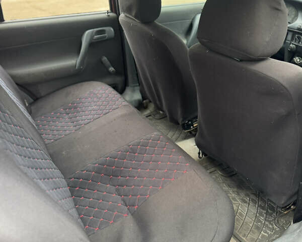 Красный Шкода Фелиция, объемом двигателя 1.6 л и пробегом 340 тыс. км за 1500 $, фото 10 на Automoto.ua