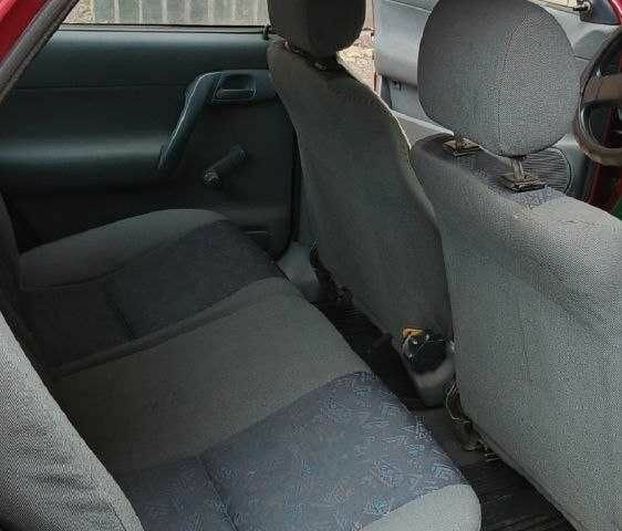 Красный Шкода Фелиция, объемом двигателя 1.3 л и пробегом 402 тыс. км за 1183 $, фото 1 на Automoto.ua