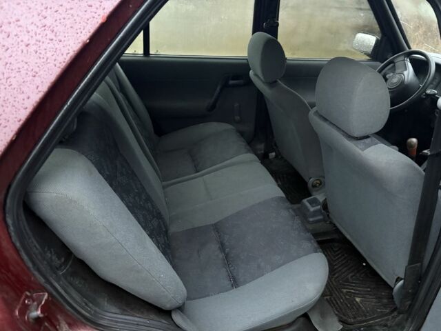 Червоний Шкода Феліція, об'ємом двигуна 1.6 л та пробігом 200 тис. км за 900 $, фото 8 на Automoto.ua