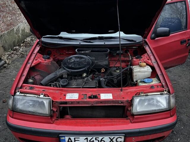 Червоний Шкода Феліція, об'ємом двигуна 1.3 л та пробігом 300 тис. км за 1301 $, фото 5 на Automoto.ua