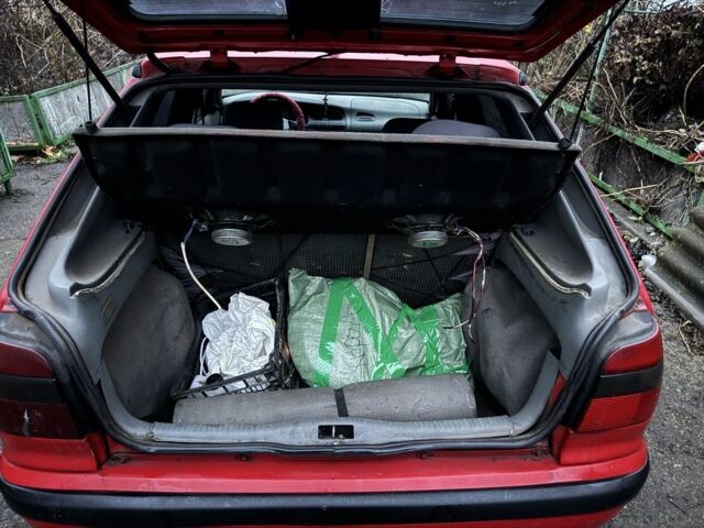 Червоний Шкода Феліція, об'ємом двигуна 1.3 л та пробігом 300 тис. км за 1301 $, фото 10 на Automoto.ua