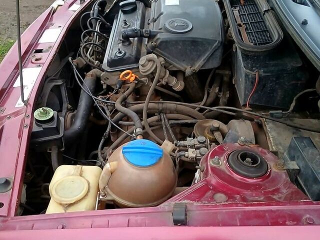 Красный Шкода Фелиция, объемом двигателя 1.9 л и пробегом 357 тыс. км за 1800 $, фото 6 на Automoto.ua