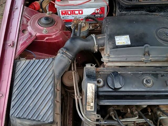 Красный Шкода Фелиция, объемом двигателя 1.9 л и пробегом 357 тыс. км за 1800 $, фото 1 на Automoto.ua