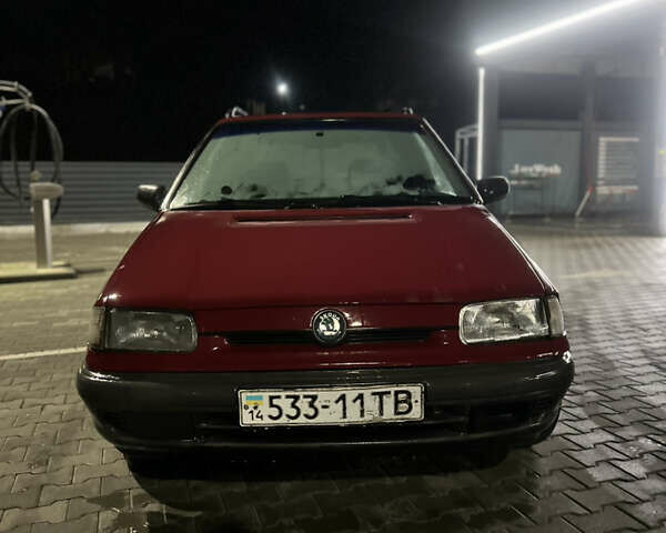 Красный Шкода Фелиция, объемом двигателя 1.3 л и пробегом 370 тыс. км за 750 $, фото 1 на Automoto.ua