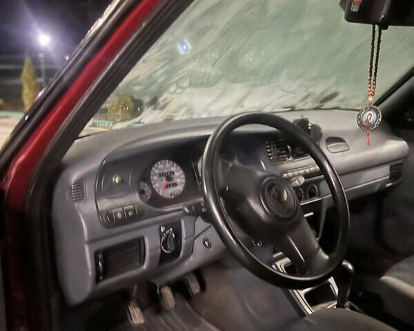 Красный Шкода Фелиция, объемом двигателя 1.3 л и пробегом 370 тыс. км за 750 $, фото 8 на Automoto.ua