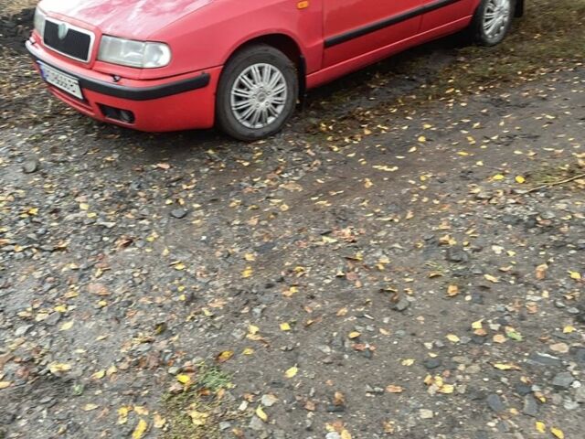 Красный Шкода Фелиция, объемом двигателя 1.6 л и пробегом 260 тыс. км за 1970 $, фото 6 на Automoto.ua