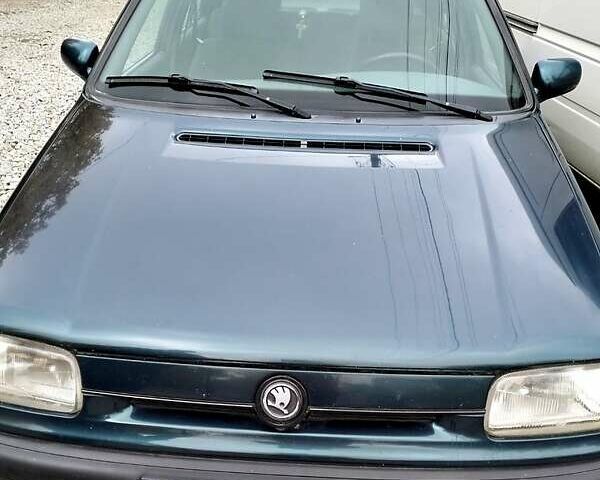 Шкода Фелиция, объемом двигателя 1.3 л и пробегом 311 тыс. км за 1300 $, фото 2 на Automoto.ua