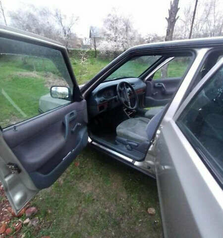 Сірий Шкода Феліція, об'ємом двигуна 1.3 л та пробігом 300 тис. км за 1400 $, фото 3 на Automoto.ua