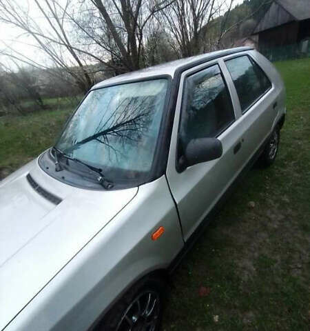 Сірий Шкода Феліція, об'ємом двигуна 1.3 л та пробігом 300 тис. км за 1400 $, фото 10 на Automoto.ua