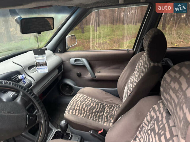 Серый Шкода Фелиция, объемом двигателя 1.3 л и пробегом 177 тыс. км за 1161 $, фото 10 на Automoto.ua