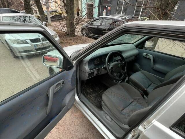 Серый Шкода Фелиция, объемом двигателя 1.6 л и пробегом 250 тыс. км за 1000 $, фото 6 на Automoto.ua