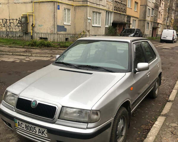 Серый Шкода Фелиция, объемом двигателя 1.3 л и пробегом 230 тыс. км за 1400 $, фото 1 на Automoto.ua