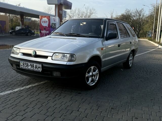 Серый Шкода Фелиция, объемом двигателя 1.3 л и пробегом 308 тыс. км за 1450 $, фото 1 на Automoto.ua