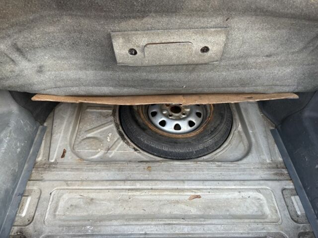 Серый Шкода Фелиция, объемом двигателя 1.3 л и пробегом 308 тыс. км за 1450 $, фото 16 на Automoto.ua