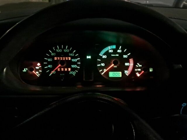 Серый Шкода Фелиция, объемом двигателя 1.3 л и пробегом 300 тыс. км за 1800 $, фото 1 на Automoto.ua