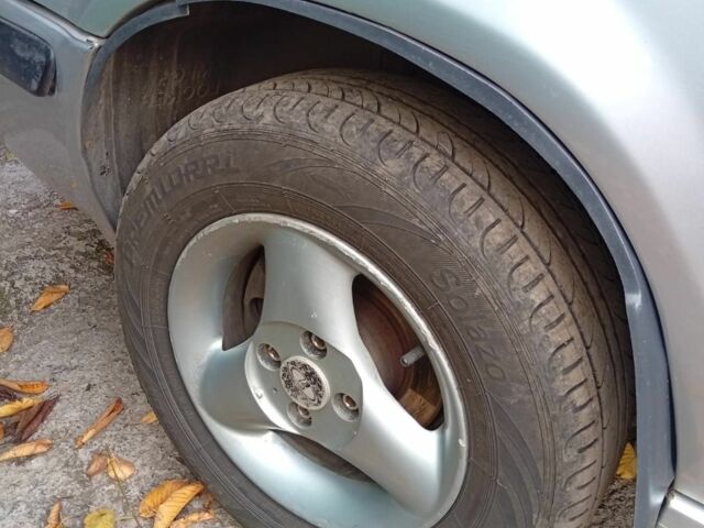 Сірий Шкода Феліція, об'ємом двигуна 1.3 л та пробігом 2 тис. км за 2100 $, фото 4 на Automoto.ua