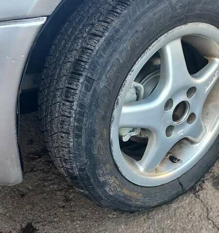 Серый Шкода Фелиция, объемом двигателя 1.3 л и пробегом 300 тыс. км за 1800 $, фото 4 на Automoto.ua