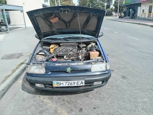 Синій Шкода Феліція, об'ємом двигуна 1 л та пробігом 245 тис. км за 700 $, фото 2 на Automoto.ua