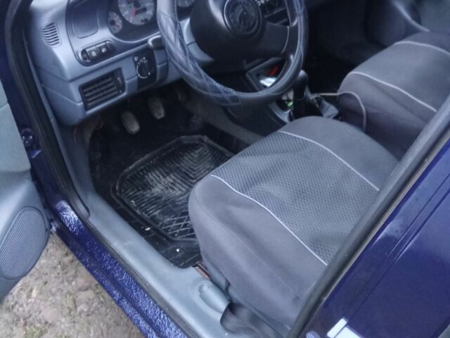 Синий Шкода Фелиция, объемом двигателя 1.3 л и пробегом 270 тыс. км за 1800 $, фото 5 на Automoto.ua