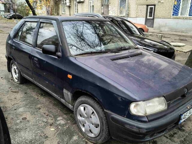 Синий Шкода Фелиция, объемом двигателя 0 л и пробегом 130 тыс. км за 1000 $, фото 1 на Automoto.ua