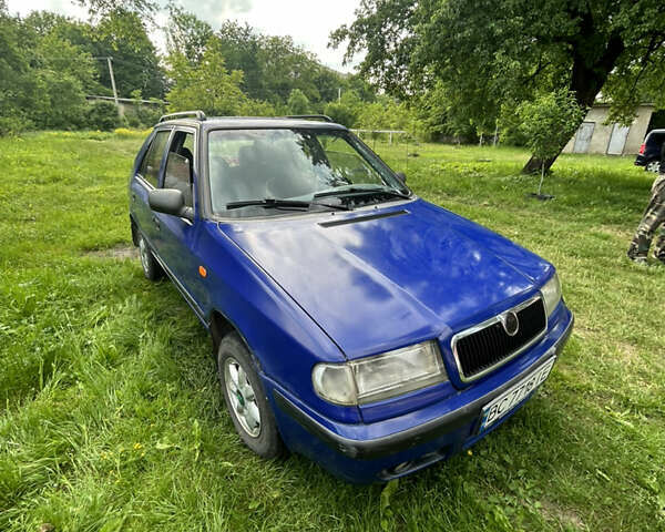 Синий Шкода Фелиция, объемом двигателя 1.6 л и пробегом 300 тыс. км за 1500 $, фото 1 на Automoto.ua