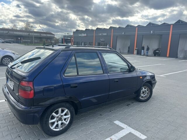 Синій Шкода Феліція, об'ємом двигуна 1.3 л та пробігом 300 тис. км за 999 $, фото 4 на Automoto.ua