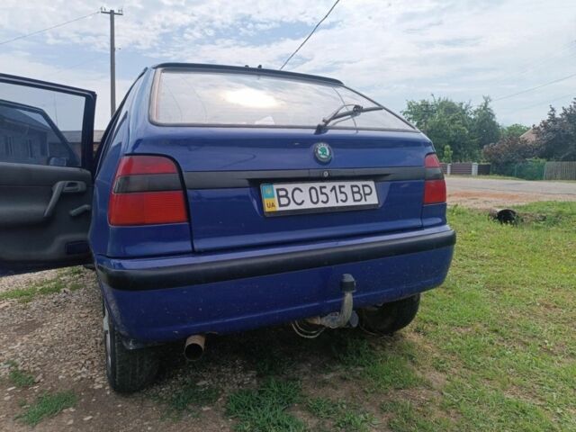 Синий Шкода Фелиция, объемом двигателя 1.6 л и пробегом 229 тыс. км за 1300 $, фото 9 на Automoto.ua