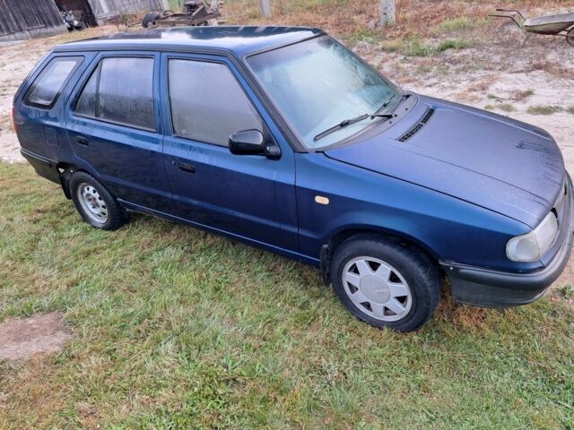 Синій Шкода Феліція, об'ємом двигуна 1.3 л та пробігом 309 тис. км за 1000 $, фото 2 на Automoto.ua