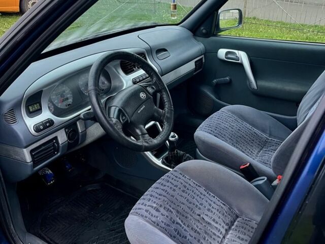 Синий Шкода Фелиция, объемом двигателя 1.6 л и пробегом 195 тыс. км за 2100 $, фото 10 на Automoto.ua