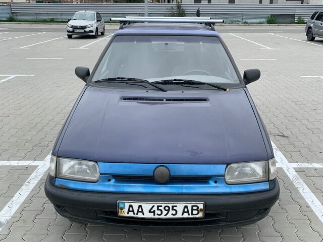 Синий Шкода Фелиция, объемом двигателя 1.6 л и пробегом 200 тыс. км за 1097 $, фото 2 на Automoto.ua