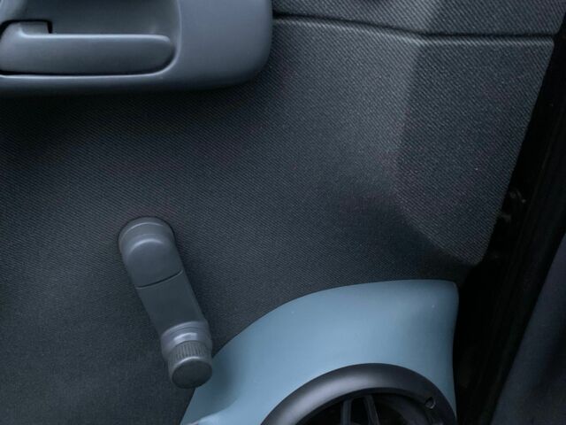 Синий Шкода Фелиция, объемом двигателя 1.6 л и пробегом 200 тыс. км за 1097 $, фото 6 на Automoto.ua