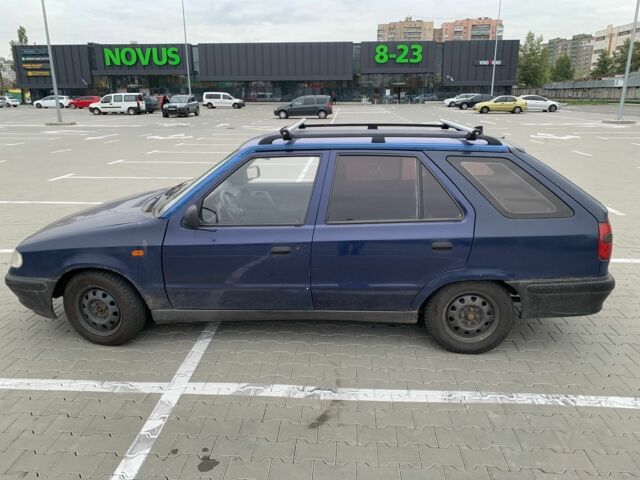 Синий Шкода Фелиция, объемом двигателя 1.6 л и пробегом 200 тыс. км за 1097 $, фото 1 на Automoto.ua