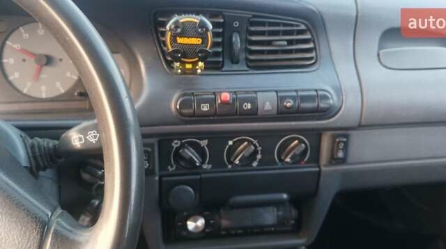 Синій Шкода Феліція, об'ємом двигуна 1.6 л та пробігом 370 тис. км за 1700 $, фото 14 на Automoto.ua