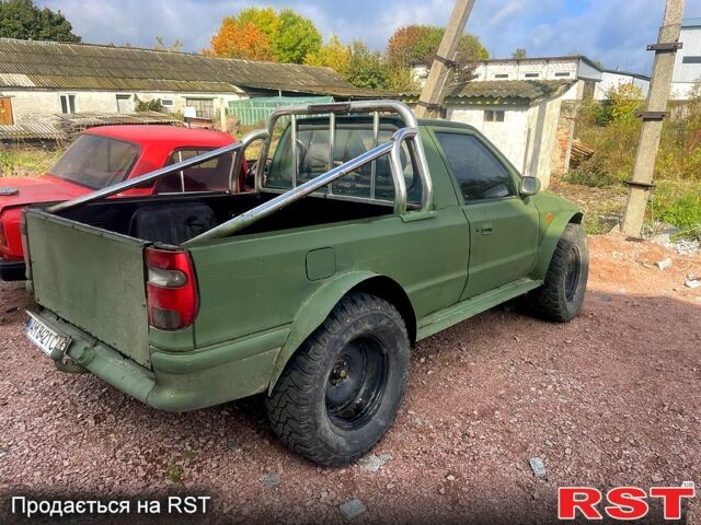 Зеленый Шкода Фелиция, объемом двигателя 1.3 л и пробегом 245 тыс. км за 1600 $, фото 2 на Automoto.ua