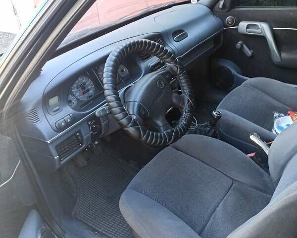 Зеленый Шкода Фелиция, объемом двигателя 1.3 л и пробегом 200 тыс. км за 1700 $, фото 3 на Automoto.ua