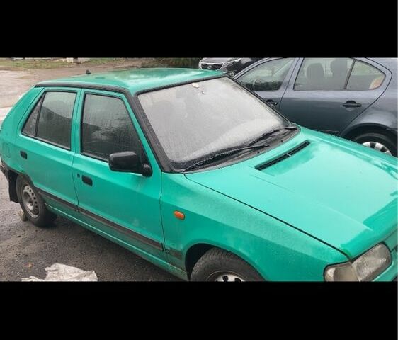 Зеленый Шкода Фелиция, объемом двигателя 0 л и пробегом 200 тыс. км за 950 $, фото 1 на Automoto.ua