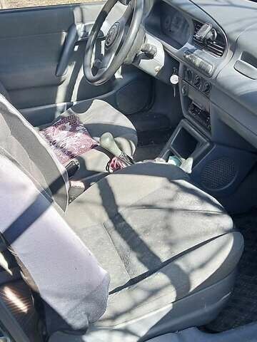 Зелений Шкода Феліція, об'ємом двигуна 1.3 л та пробігом 446 тис. км за 1203 $, фото 6 на Automoto.ua