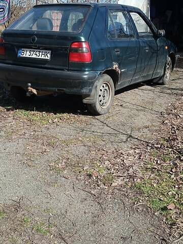 Зелений Шкода Феліція, об'ємом двигуна 1.3 л та пробігом 446 тис. км за 1203 $, фото 3 на Automoto.ua