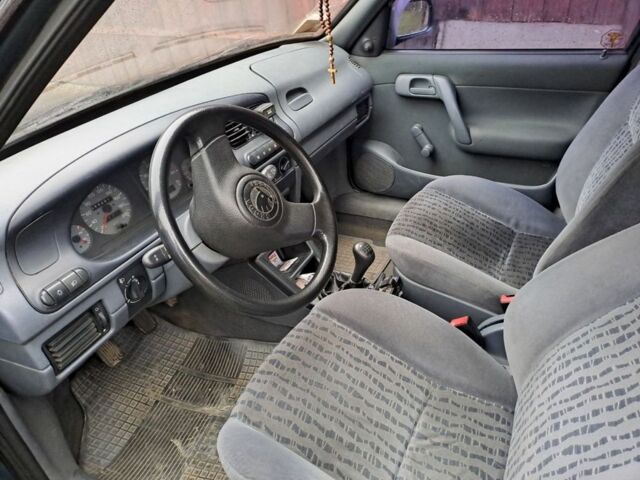 Зеленый Шкода Фелиция, объемом двигателя 1.3 л и пробегом 200 тыс. км за 1500 $, фото 4 на Automoto.ua