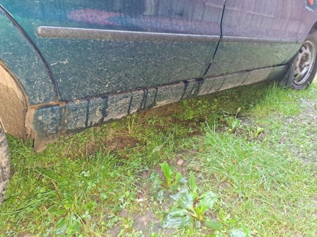 Зеленый Шкода Фелиция, объемом двигателя 1.3 л и пробегом 200 тыс. км за 1500 $, фото 6 на Automoto.ua