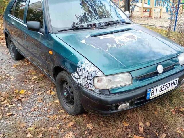 Зеленый Шкода Фелиция, объемом двигателя 1.3 л и пробегом 193 тыс. км за 750 $, фото 2 на Automoto.ua