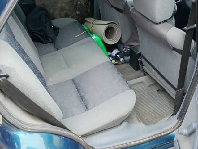 Зеленый Шкода Фелиция, объемом двигателя 1.3 л и пробегом 193 тыс. км за 750 $, фото 3 на Automoto.ua