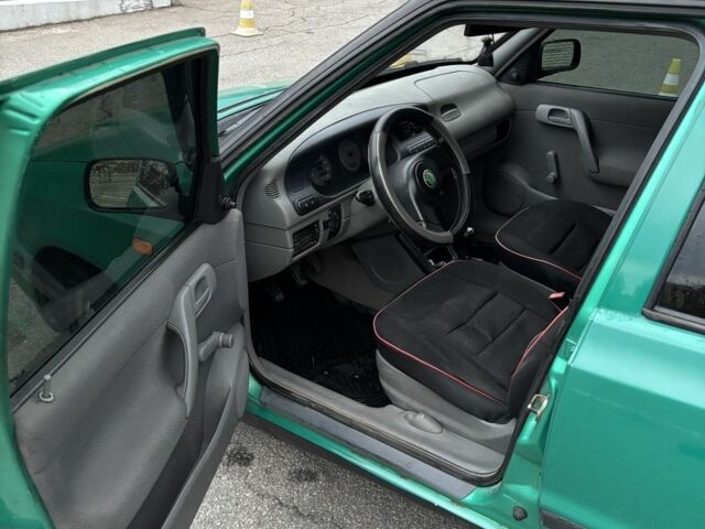 Зелений Шкода Феліція, об'ємом двигуна 1.6 л та пробігом 297 тис. км за 2200 $, фото 5 на Automoto.ua