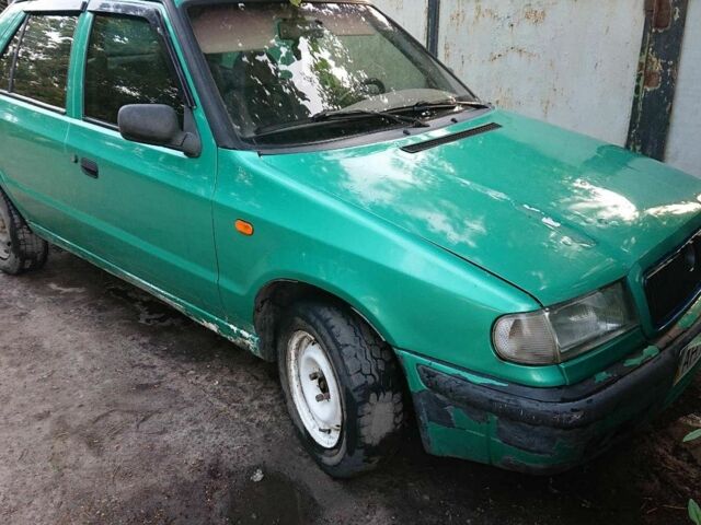 Зеленый Шкода Фелиция, объемом двигателя 1.3 л и пробегом 250 тыс. км за 1100 $, фото 4 на Automoto.ua