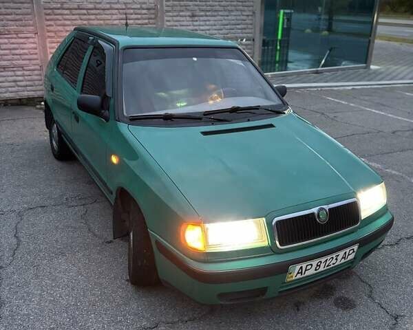 Зелений Шкода Феліція, об'ємом двигуна 1.6 л та пробігом 297 тис. км за 2200 $, фото 14 на Automoto.ua