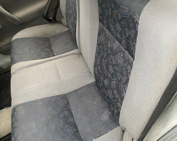 Зеленый Шкода Фелиция, объемом двигателя 1.29 л и пробегом 320 тыс. км за 900 $, фото 4 на Automoto.ua