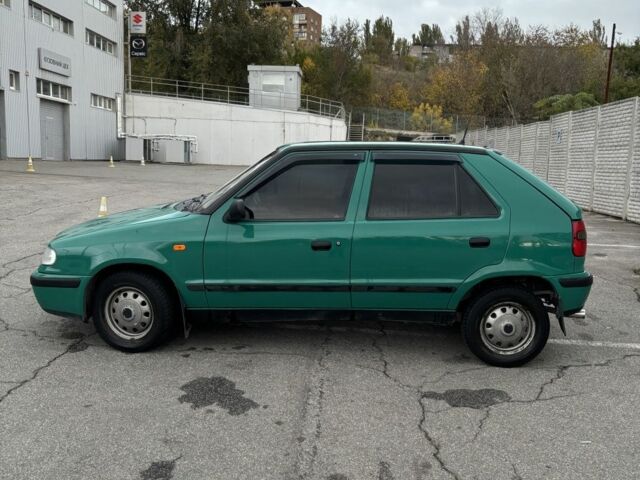 Зелений Шкода Феліція, об'ємом двигуна 1.6 л та пробігом 297 тис. км за 2200 $, фото 14 на Automoto.ua