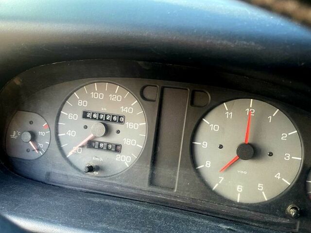 Зеленый Шкода Фелиция, объемом двигателя 1.3 л и пробегом 240 тыс. км за 750 $, фото 3 на Automoto.ua